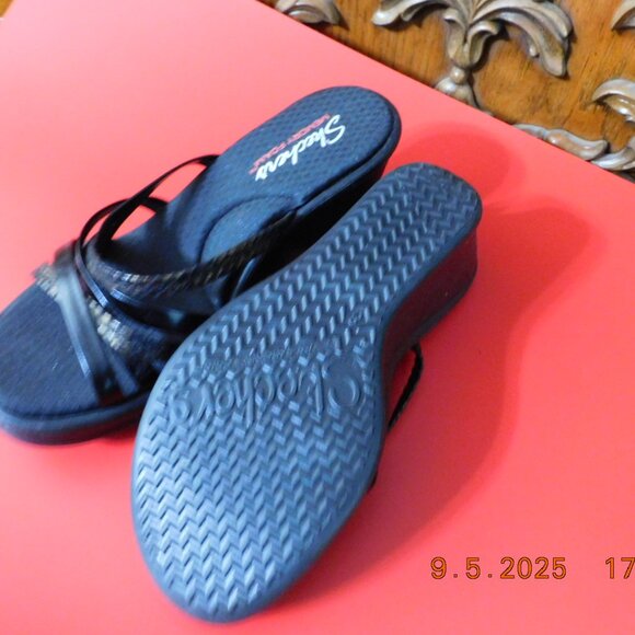 Sketchers Silver Multi Tone - Picture 3 of 3